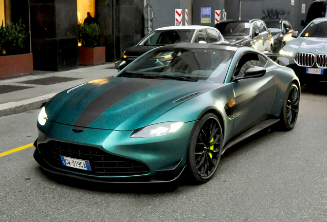 Aston Martin V8 Vantage Formula 1 Edition