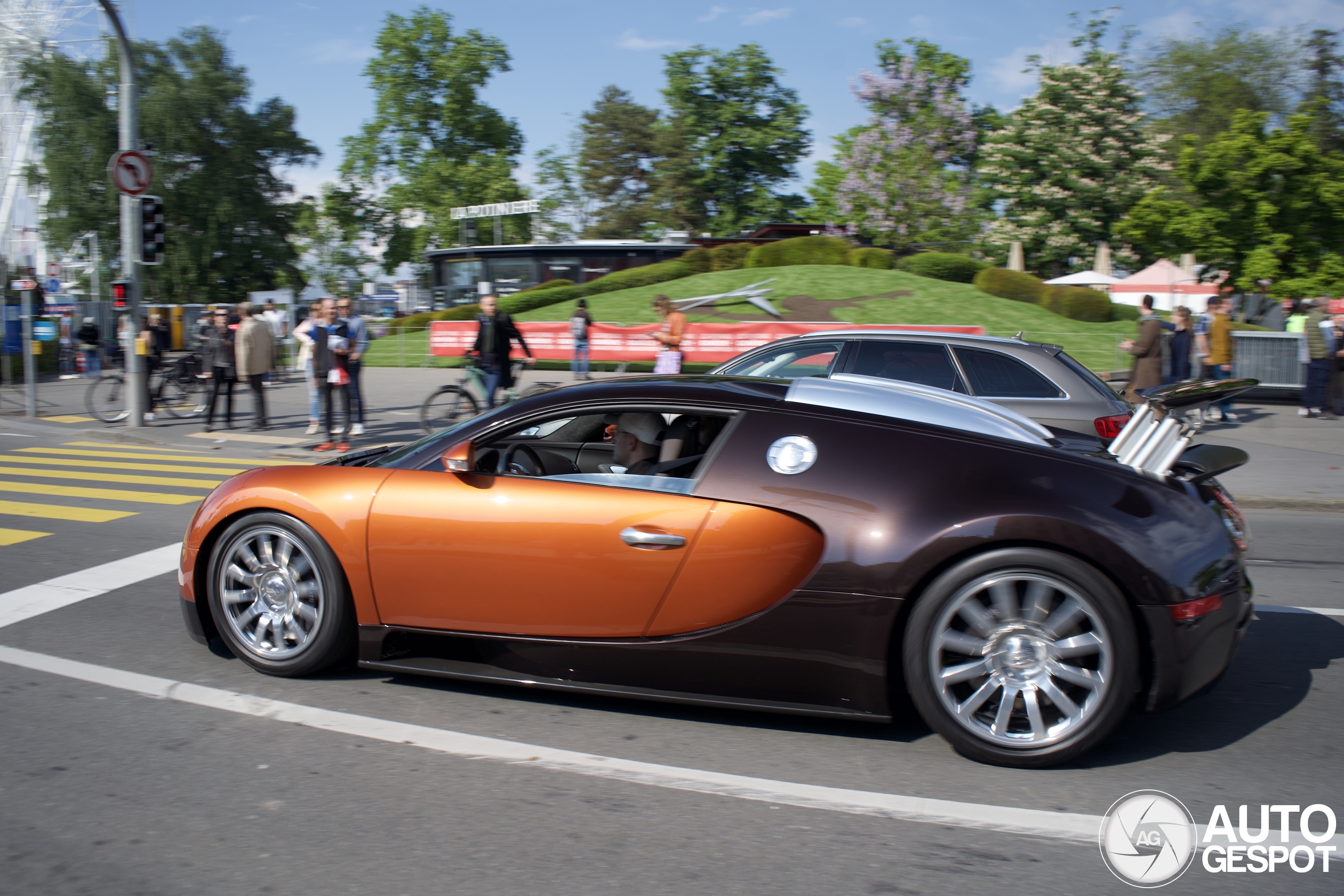 Beyond black and red: This rare Veyron 16.4 is still hitting the road